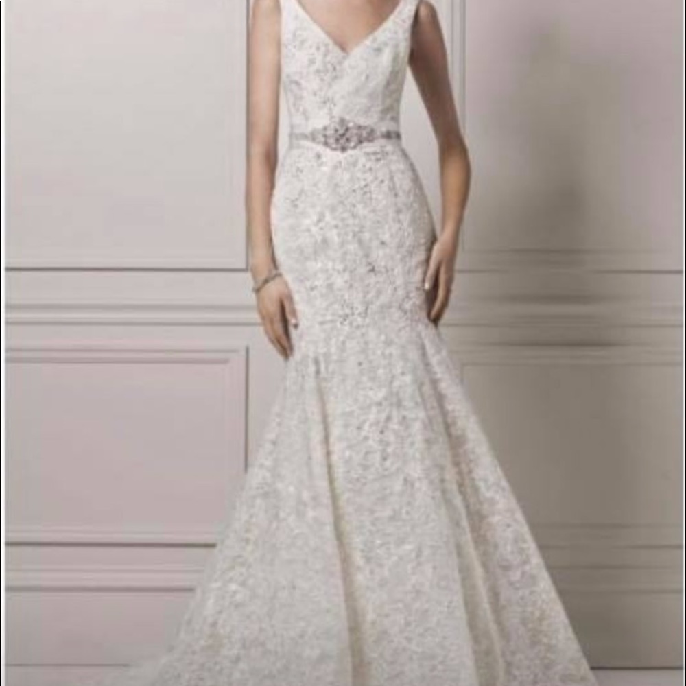 Oleg Cassini wedding dress